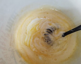 Foto del paso 1 de la receta: Tocinillo de yogur de limón