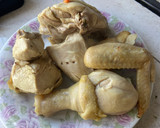 Foto del paso 2 de la receta: Pollo en pasta de tomate