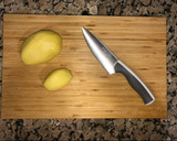 Foto del paso 2 de la receta: Salmón al horno con patatas