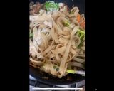 A picture of step 5 of Crispy Beef Chilli Noodles🔥.