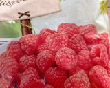 Csokis, málnakrémes, tejszínes, mascarponés szelet recept fázis 1 fotója