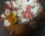A picture of step 1 of Prawns polaw.