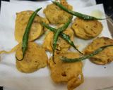 A picture of step 9 of Street Style batata vada.