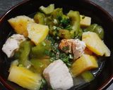 Hình bước làm 3 của món Canh gà nấu thơm & khổ qua