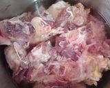 Foto langkah ke 1 dari resep Sop Buntut Menggoda.
