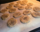 Foto del paso 4 de la receta: Galletas de avena y queso curado