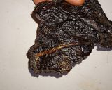 Foto del paso 2 de la receta: Mole Oaxaqueño con pollo y tortillas de maíz hechas a mano