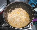 Foto del paso 8 de la receta: Tostadas de tinga de pollo
