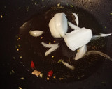 Foto del paso 3 de la receta: Spaghetti Negros con berberechos