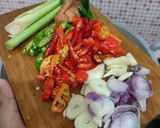 Foto langkah ke 1 dari resep Tumis Ati Ampela Kemangi Pedas.