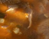 Foto del paso 9 de la receta: Contramuslos de pollo guisados en salsa