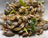 Gambar langkah 3 resipi Siput Retak Seribu Tumis Serai.