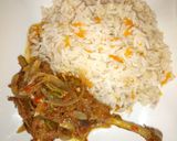 A picture of step 2 of Carrot and onion rice with pepper chicken.