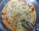 માર્ગરિટા પીઝા (Margarita Pizza Recipe In Gujarati) રેસીપી સ્ટેપ4ફોટો