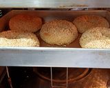 Foto langkah ke 8 dari resep New York Bagels.