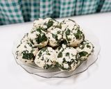Foto langkah ke 7 dari resep Rolade Tahu Daun Singkong.