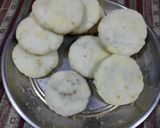 A picture of step 3 of Chole tikki.