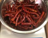 Foto del paso 2 de la receta: Salsa de Chile para Tortas Ahogadas a la  Sonorense