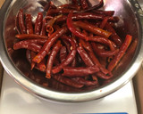 Foto del paso 2 de la receta: Salsa de Chile para Tortas Ahogadas a la  Sonorense