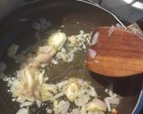 Foto del paso 3 de la receta: Camarón al ajillo a mi modo