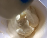 Foto langkah ke 3 dari resep 5).Souffle Pancake 1 Butir Telur No Mixer.