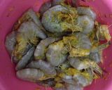 Foto langkah ke 3 dari resep Udang Goreng Rempah.