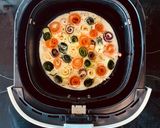 Foto del passaggio 4 della ricetta Torta di ricotta con roselline di verdure miste