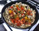 Foto del paso 2 de la receta: Tortilla francesa con timbal de panache de verduras
