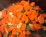 Foto del paso 3 de la receta: Guiso de lentejas, ideal para estos días fríos!