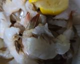 Foto langkah ke 1 dari resep Spaghetti Garlic Lemon Shrimp.