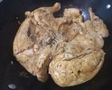 Foto langkah ke 4 dari resep Ayam utuh ungkep 1 bumbu.