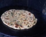 A picture of step 4 of Meethi ka paratha.