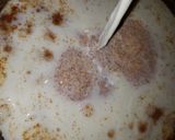 A picture of step 4 of Turkish Mahalabia.
