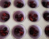 Foto del paso 2 de la receta: 🍒Bizcochuelos de cerezas