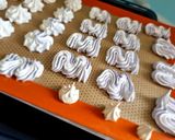 Une image de l'étape 4 de Meringues.