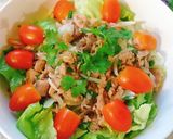 Hình bước làm 3 của món Salad cá ngừ ngâm dầu