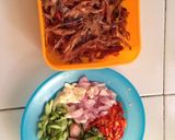 Foto langkah ke 2 dari resep Oseng iwak pedo (ikan asin).