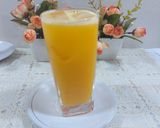 A picture of step 3 of Orange fresh juice.