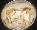 A picture of step 2 of Moong dal Halwa.