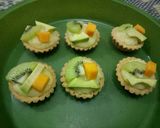 Foto langkah ke 8 dari resep Pie buah minion🍴.
