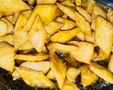 केसरिया शक्कर पारे (Kesariya shakkarpare recipe in Hindi) रेसिपी चरण 6 फोटो