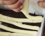Foto langkah ke 5 dari resep Brownies Ketan Batik 2 Telur - Versi Panggang.