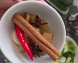 Hình bước làm 3 của món Chân giò Hầm Hàn