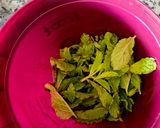 A picture of step 2 of Mint Margarita.