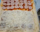 Foto langkah ke 6 dari resep Pizza Merah Putih.