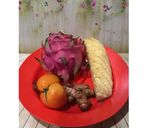 Foto langkah ke 1 dari resep Diet Juice Dragon Fruit Pineapple Turmeric Tomato.