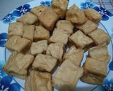 Foto langkah ke 2 dari resep Keripik Tahu Pong Instan.