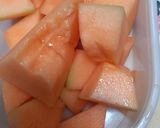 Foto langkah ke 2 dari resep Jus rock melon.