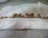 Foto del paso 1 de la receta: Rollo de hojaldre con jamón y aceitunas