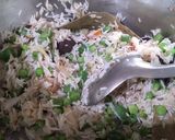 फुलकोबी तुरीच्या दाण्याचा पुलाव : (fulgobi turichya danyacha cauliflower pulao recipe in marathi) रेसिपी स्टेप 2 फोटो